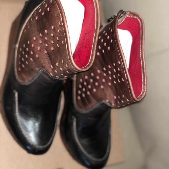 BED STU “Nadea” SIZE 9 - Picture 7 of 11